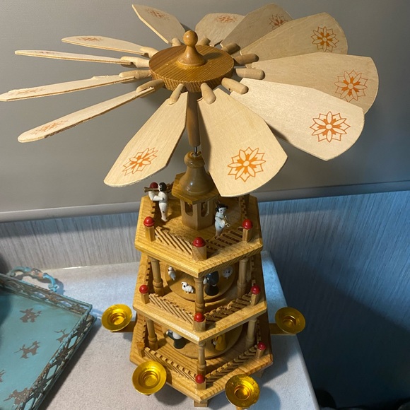 unknown Other - Nativity scene windmill candle holderThree tier